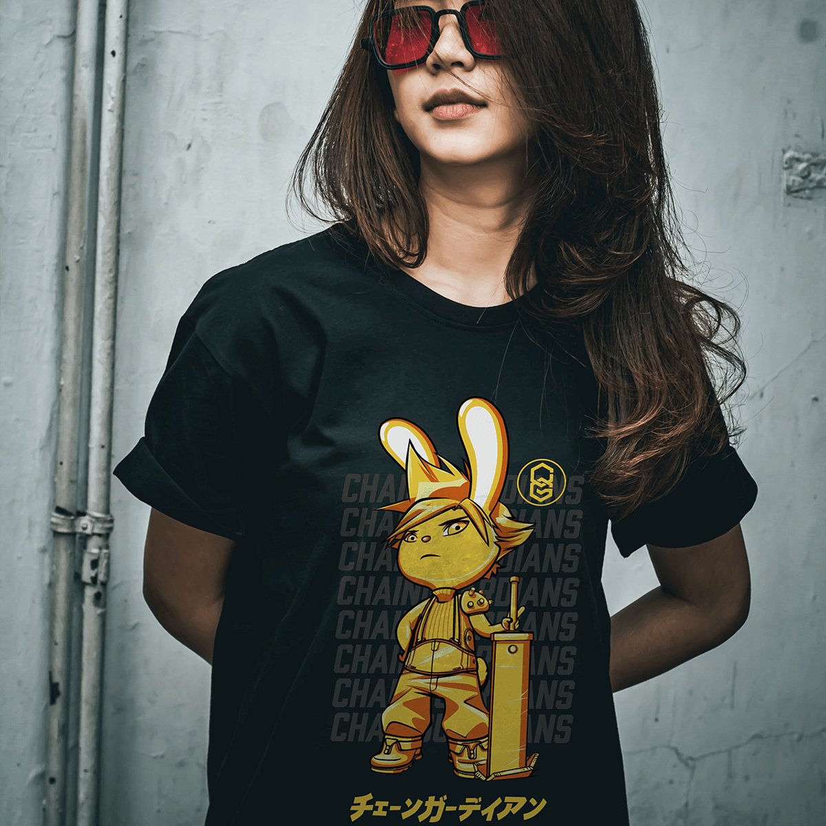 GOLDIE BUNNY T-SHIRT